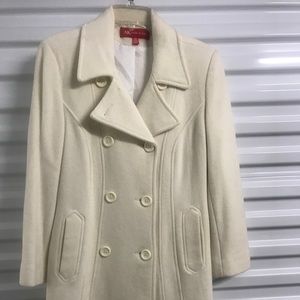 Anne Klein Winter White Size Medium Coat